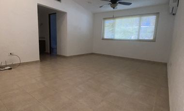 Casa en venta en Valle de San Angel, San Pedro Garza Garcia, Nuevo Leon