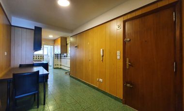 Venta - Departamento cuatro ambientes c/dep y dos cocheras en primera linea de mar - B Maritimo 5611