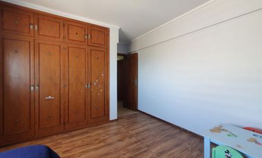 Venta - Departamento cuatro ambientes c/dep y dos cocheras en primera linea de mar - B Maritimo 5611