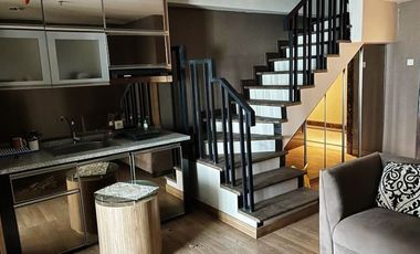 DIJUAL CEPAT APARTEMEN SEMIPENHOUSE EL ROYALE PANGHEGAR