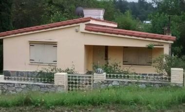 Chalet en venta de dos dormitorios en Bº La Cañada