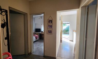 Casa 4 Ambientes, Luminosa, Como Nueva, Garaje, Excelente