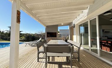 Casa en Alquiler- Golf 1 Lote 77- Costa Esmeralda