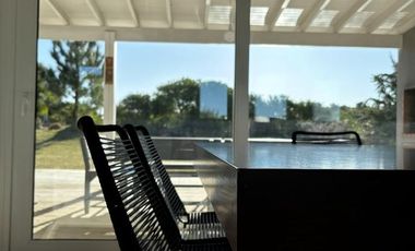 Casa en Alquiler- Golf 1 Lote 77- Costa Esmeralda