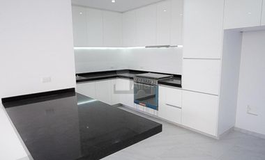 Casa nueva en venta al Norte en St. Ángelo Residencial