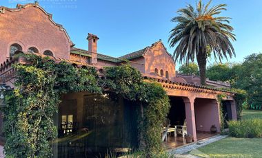 Casa en venta - Villa Allende