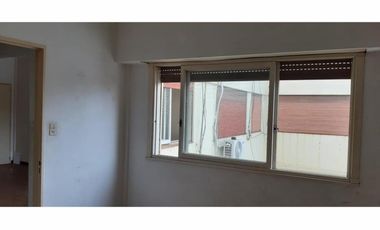 Departamento 2 ambientes con balcón