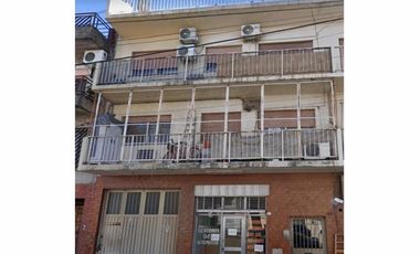 Departamento 2 ambientes con balcón