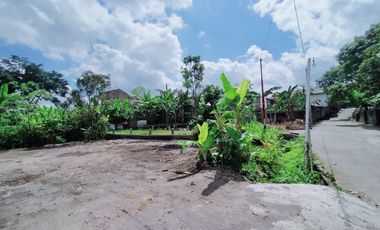 Rumah Strategis 50 Meter dr Jalan Pandanara, Siap Bangun