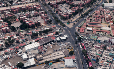EXCELENTE TERRENO CON CONSTRUCCION  AL LADO DE GASOLINERA ¡¡¡