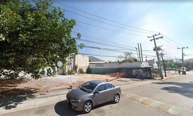 EXCELENTE TERRENO CON CONSTRUCCION  AL LADO DE GASOLINERA ¡¡¡