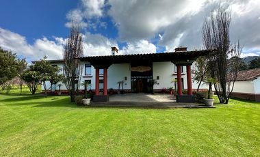 VENTA RANCHO EN LOS SAUCOS, VALLE DE BRAVO, MÉXICO