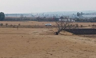 AMPLIO TERRENO CERCA DE ARCO NORTE