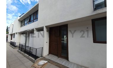 VENTA TOWNHOUSE NUEVO EN LAS CONDES