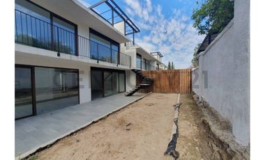 VENTA TOWNHOUSE NUEVO EN LAS CONDES