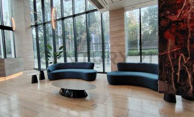 EXCLUSIVA Y ESPACIOSA OFICINA EN ARRIENDO EN LA DEHESA