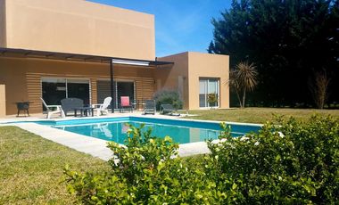 Casa en venta en La Montura
