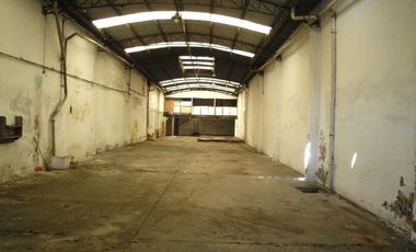 Galpón en Alquiler en Villa Dominico, Avellaneda, Buenos Aires