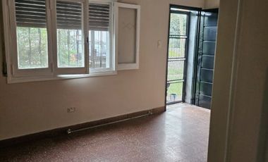 Casa en venta en Ezpeleta Oeste