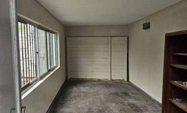 Casa en venta en Ezpeleta Oeste