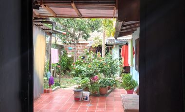 VENTA DE CASA EN FLORIDABLANCA PARA CONSTRUCCION 235 M. Cod V12680