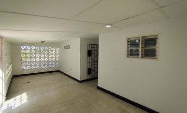 casa en arriendo en betania. Cod A106599