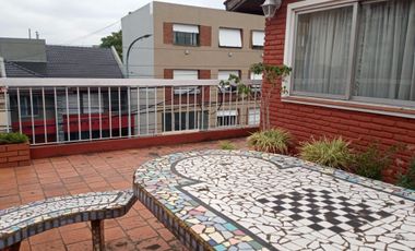 # MIRA ESTO # CASA # TERRENO #  GARAJE # TERRAZA #  E/ ALBERDI Y E/ CASTRO