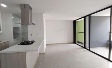 apartamento en arriendo en loma de las brujas. Cod A9432625