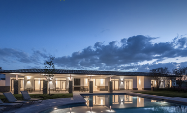 Casa en Venta en Queretaro en Condominio Samare en Zibatá