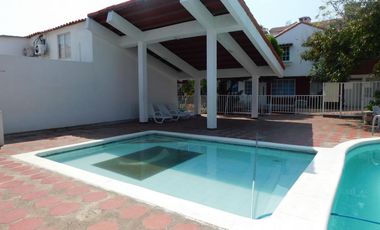 casa condominio en arriendo en villa carolina. Cod A86792