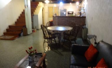 Casa para 2 Familias en venta en Lanus Oeste
