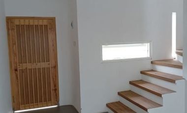 DIJUAL RUMAH 2 LANTAI 200 JUTAAN MALANG