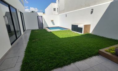 Casa en venta con alberca Fracc. Palmas, Medellín de Bravo,Ver.  $4,200,000
