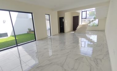 Casa en venta con alberca Fracc. Palmas, Medellín de Bravo,Ver.  $4,200,000