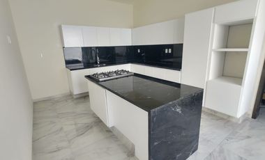 Casa en venta con alberca Fracc. Palmas, Medellín de Bravo,Ver.  $4,200,000