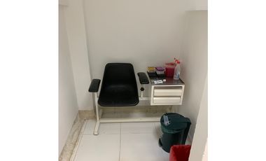 SE VENDE CASA DE DOS PISOS EN LA MARGEN IZQUIERDA DE MONTERIA