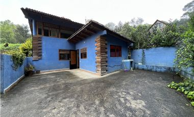 CASA EN RENTA DE CAMPO ACATITLAN