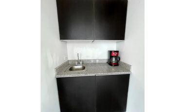Se Alquila Oficina Amoblada 84 Mts Obarrio usd$1,175,oo+itbms