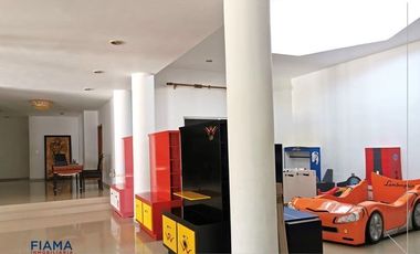 RESIDENCIA EN VENTA,  TEPIC, NAY.