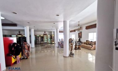 RESIDENCIA EN VENTA,  TEPIC, NAY.