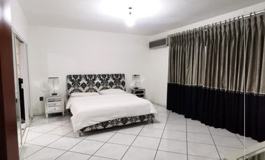 RESIDENCIA EN VENTA,  TEPIC, NAY.