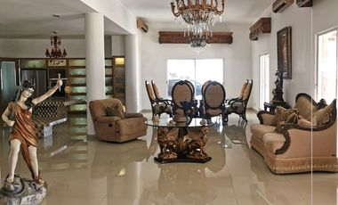 RESIDENCIA EN VENTA,  TEPIC, NAY.