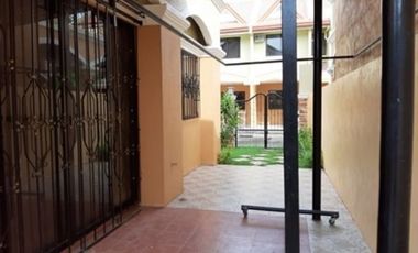 Three Bedrooms House in Pueblo El Grande