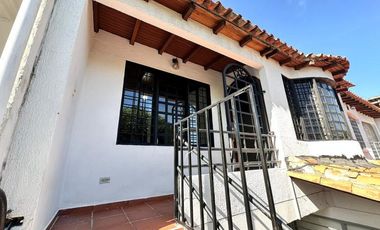 apartamento en arriendo en los acacios. Cod A1168
