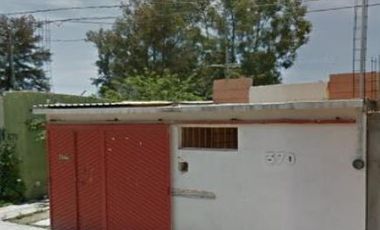 Lirio 370, Residencial Floresta, 36584 Irapuato, Guanajuato.