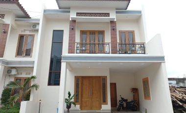 HOUSE FOR SALE IN YOGYAKARTA