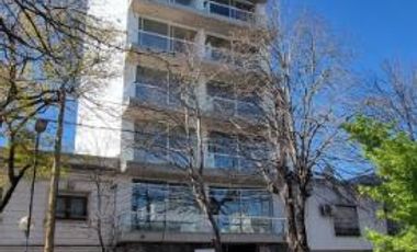Departamento Duplex 1 dormitorio  balcón- La Plata