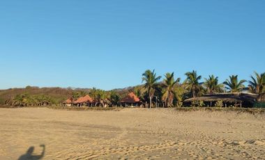 36 HECTAREAS CON 572 METROS DE FRENTE DE PLAYA.
