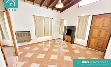 #VentaRUKAN | Casa de 3 Ambientes | Barrio VISTA HERMOSA | Calle MAESTROS ARGENTINOS y VILLAGRAN | Caleta Olivia.-