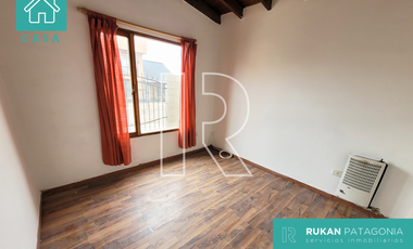 #VentaRUKAN | Casa de 3 Ambientes | Barrio VISTA HERMOSA | Calle MAESTROS ARGENTINOS y VILLAGRAN | Caleta Olivia.-